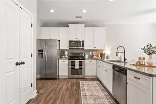 204 Clear Springs Ct, Jackson, GA 30233 - Photo 12