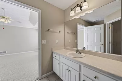 912 Village View Circle, Loganville, GA 30052 - Photo 24