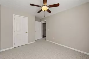 912 Village View Cir, Loganville, GA 30052 - Photo 30