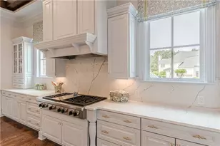 2010 Caladium Way, Roswell, GA 30075 - Photo 8