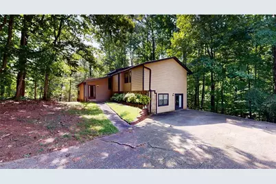 6562 Oakwood Drive, Douglasville, GA 30135 - Photo 2