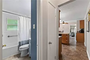 877 King Dr, Conyers, GA 30094 - Photo 18