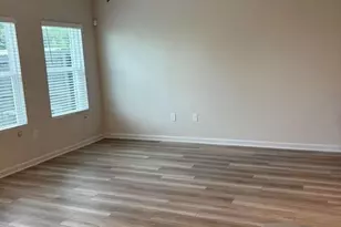 1354 Willow Brk Cir, Jonesboro, GA 30238 - Photo 4