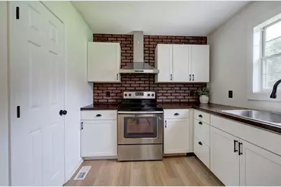 7097 Fairmount Highway SE, Calhoun, GA 30701 - Photo 6