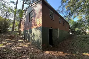 264 NW Fairburn Rd NW, Atlanta, GA 30331 - Photo 6