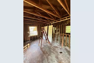 264 NW Fairburn Rd NW, Atlanta, GA 30331 - Photo 12