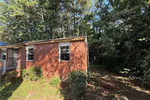 264 NW Fairburn Rd NW, Atlanta, GA 30331 - Photo 4