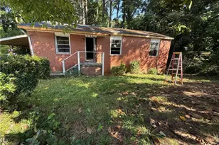 264 NW Fairburn Rd NW, Atlanta, GA 30331 - Photo 1