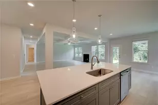 191 Dohrn Dr, Loganville, GA 30052 - Photo 14