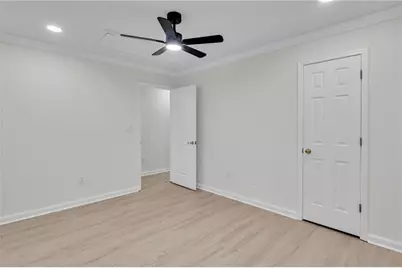 1005 Reunion Place SW, Atlanta, GA 30331 - Photo 20