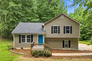 112 Headland Ct, Rockmart, GA 30153 - Photo 1