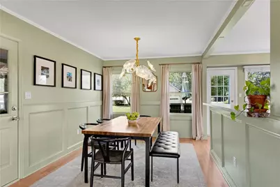 4646 Countryside Drive, Flowery Branch, GA 30542 - Photo 8