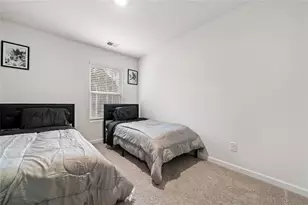 1396 Sweetshrub Pl, Atlanta, GA 30318 - Photo 16