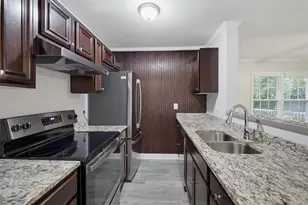 2421 2nd St NW, Atlanta, GA 30318 - Photo 6