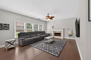 7819 Brass Lantern Dr, Flowery Branch, GA 30542 - Photo 12