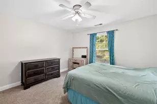 7819 Brass Lantern Dr, Flowery Branch, GA 30542 - Photo 32