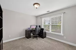 7819 Brass Lantern Dr, Flowery Branch, GA 30542 - Photo 6