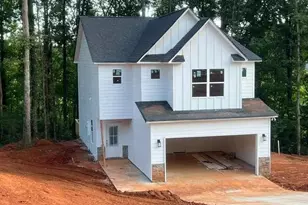 296 Stonington Dr, Mount Airy, GA 30563 - Photo 2