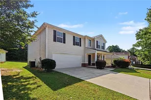 2020 Sweet Bay Dr, Villa Rica, GA 30180 - Photo 2