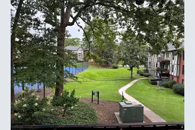 6851 Roswell Road NE #H-31, Sandy Springs, GA 30328 - Photo 2