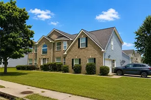 1933 Wilson Manor Circle, Lawrenceville, GA 30045 - Photo 2