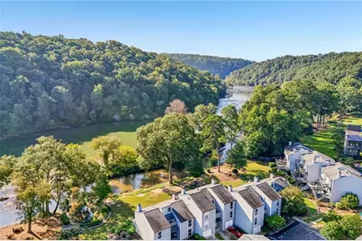 1017 Riverbend Club Drive SE #17, Atlanta, GA 30339 - Photo 1