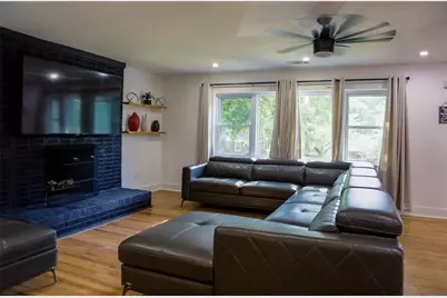 280 W Lake Drive NW, Atlanta, GA 30314 - Photo 4