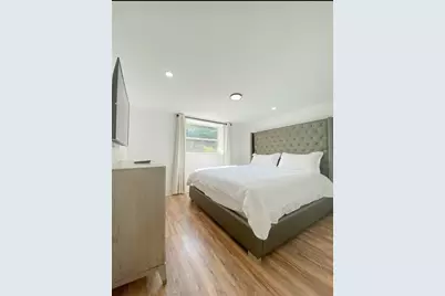 280 W Lake Drive NW, Atlanta, GA 30314 - Photo 36