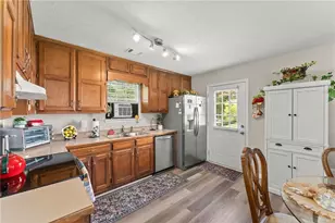 2560 Fairlane Dr, Cumming, GA 30041 - Photo 20