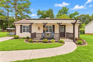 2560 Fairlane Dr, Cumming, GA 30041 - Photo 1