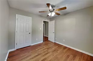 1050 Augusta Woods Dr, Douglasville, GA 30134 - Photo 12