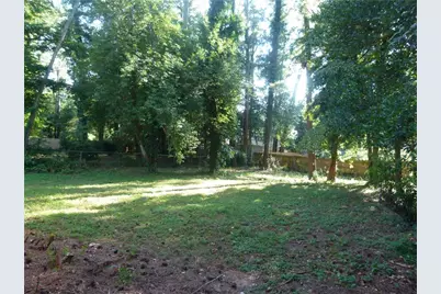 900 Oriole Lane SE #0, Marietta, GA 30067 - Photo 2