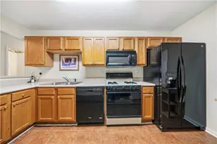 1843 Kolb Farm Cir SW, Marietta, GA 30008 - Photo 10