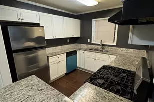 201 Augusta Dr SE, Marietta, GA 30067 - Photo 1