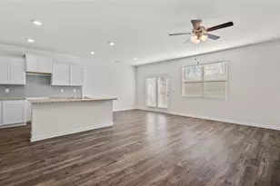 1302 Aura Ln, Lawrenceville, GA 30045 - Photo 6