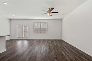 1302 Aura Ln, Lawrenceville, GA 30045 - Photo 16
