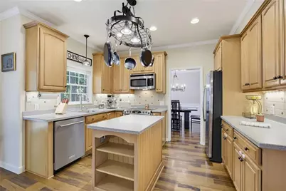 1100 Arya Drive, Roswell, GA 30076 - Photo 10