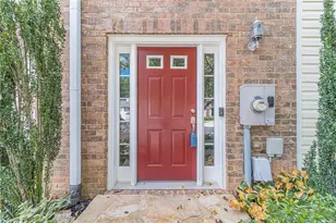 4712 Poplar Ridge Ct, Oakwood, GA 30566 - Photo 2