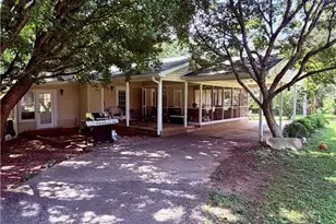 7447 Old Cornelia Hwy, Alto, GA 30510 - Photo 10