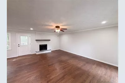 1394 Natchez Trace SW, Marietta, GA 30008 - Photo 6