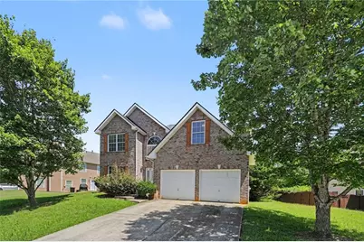 1020 Buckingham Terrace, Fairburn, GA 30213 - Photo 2