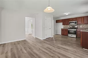 1020 Buckingham Ter, Fairburn, GA 30213 - Photo 12