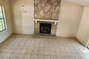 783 Inland Way NW, Lilburn, GA 30047 - Photo 2