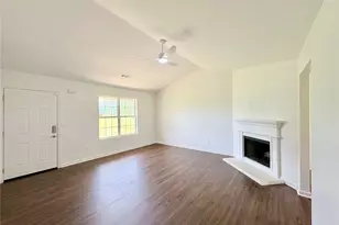 293 Snapping Shoals Rd, McDonough, GA 30252 - Photo 2