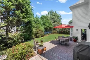 230 Greystone Ct, Roswell, GA 30075 - Photo 36