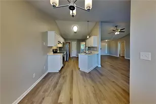 251 Ashland Creek Ct, Lawrenceville, GA 30045 - Photo 4