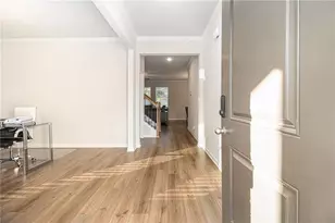 596 River Gardens Dr SE, Atlanta, GA 30354 - Photo 2