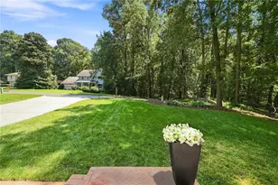 120 Lakeland Way, Roswell, GA 30076 - Photo 4