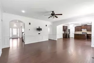 2635 Azalea Bluff Dr, Cumming, GA 30041 - Photo 10