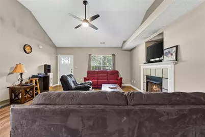 315 Wild Turkey Lane, Locust Grove, GA 30248 - Photo 4